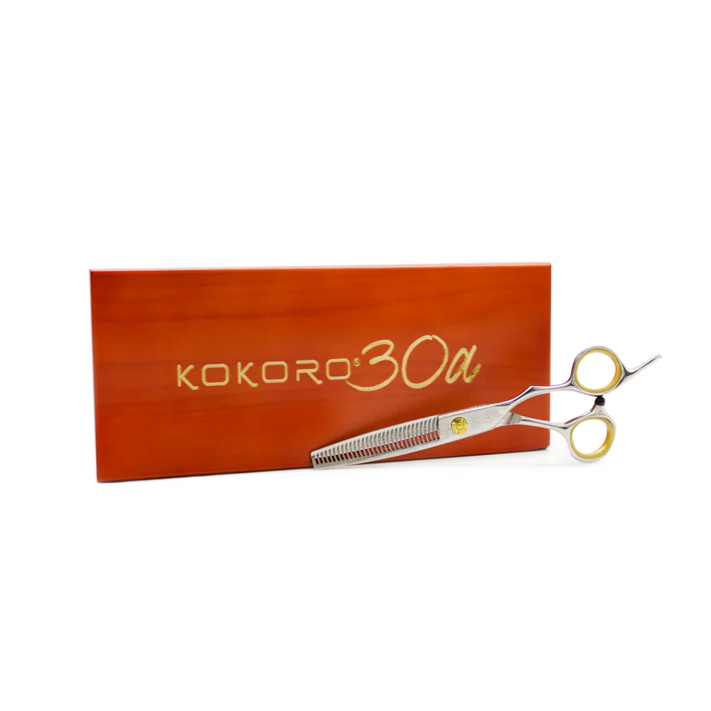 TIJERA PROFESIONAL KOKORO DAMASCO 30 AÑOS TEXTURA 6.0" - Image 7