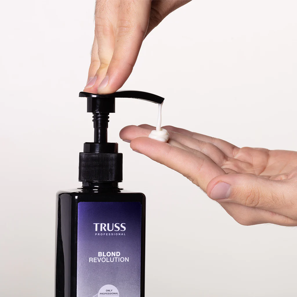 TRUSS BLOND REVOLUTION PRO ACID ANTI-BREAKAGE 400ML - Image 3